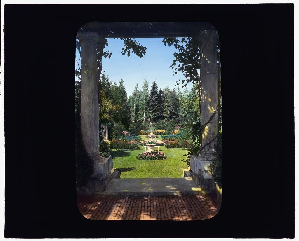 "Kenarden Lodge," John Stewart Kennedy house, Shore Path, Bar Harbor, Maine. LOC 7535977692.jpg