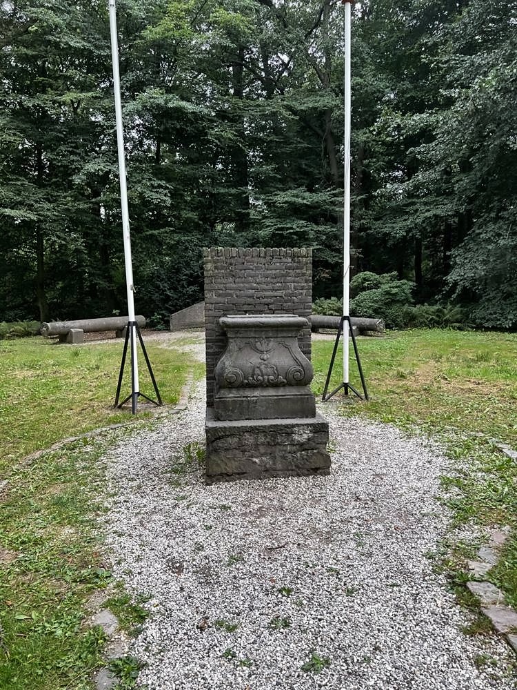 Kasteel Heeswijk — my photo 77