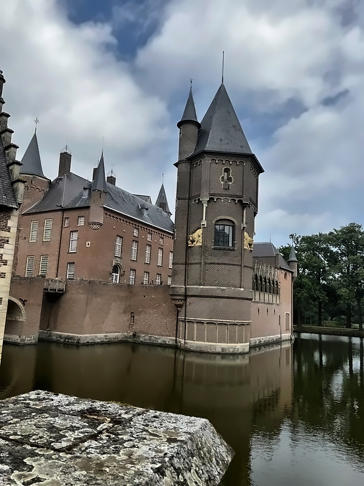 Kasteel Heeswijk — my photo 8