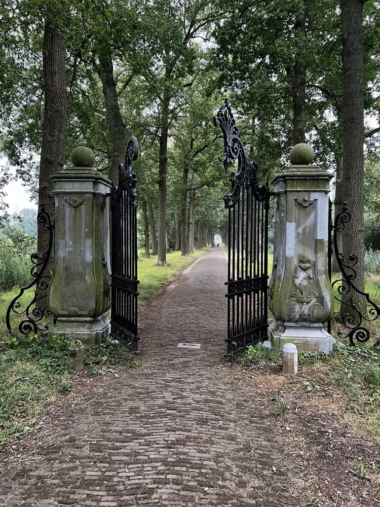 Kasteel Heeswijk — my photo 74