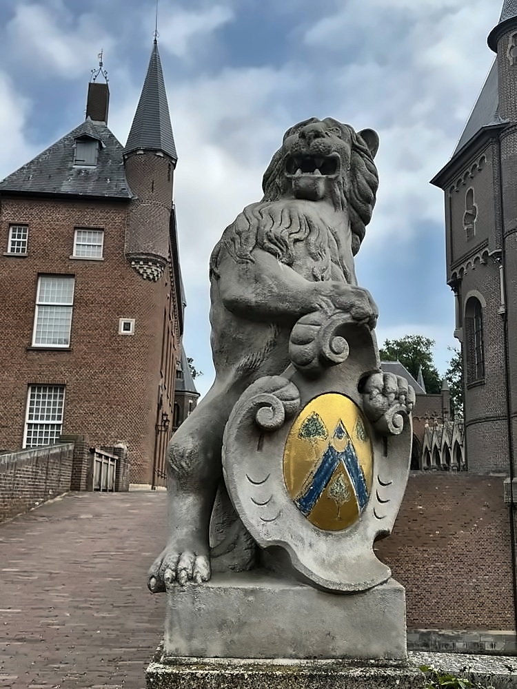 Kasteel Heeswijk — my photo 19