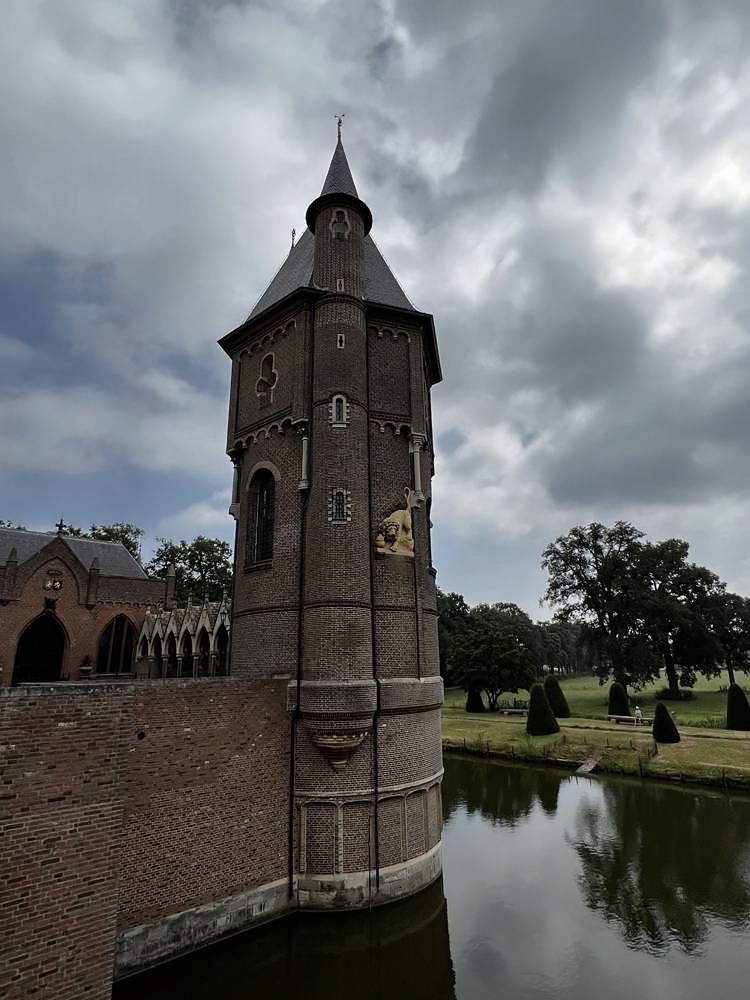 Kasteel Heeswijk — my photo 10