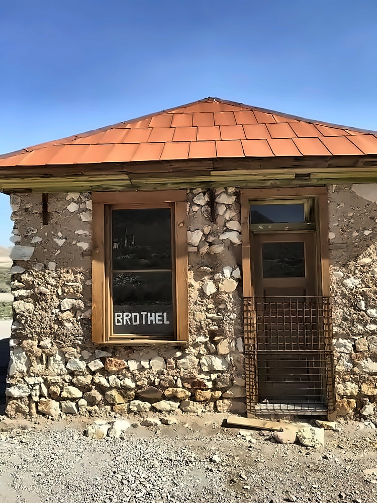 Rhyolite β my photo 40