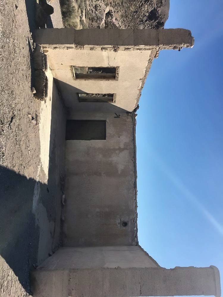 Rhyolite β my photo 76