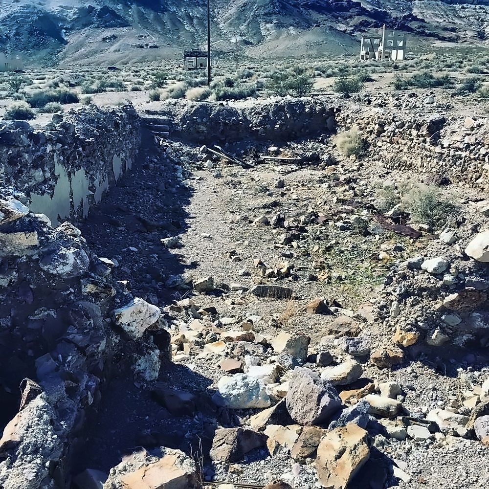 Rhyolite β my photo 56