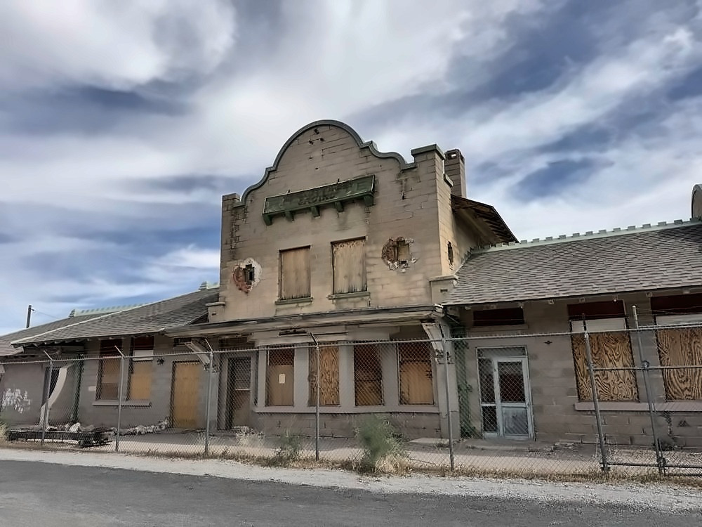 Rhyolite β my photo 21