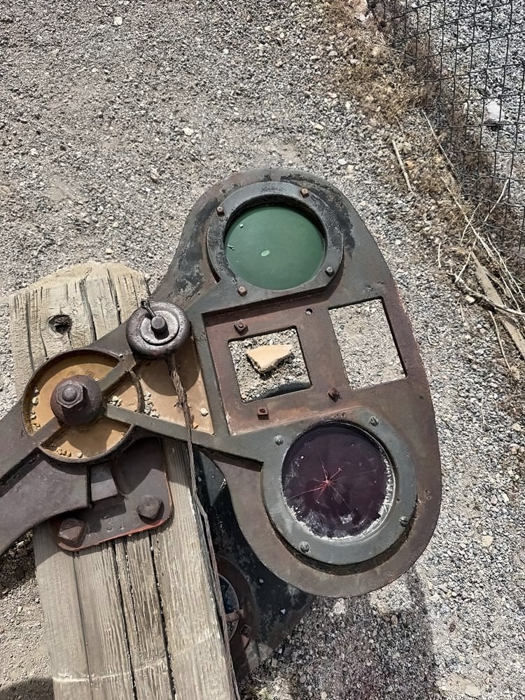 Rhyolite β my photo 85