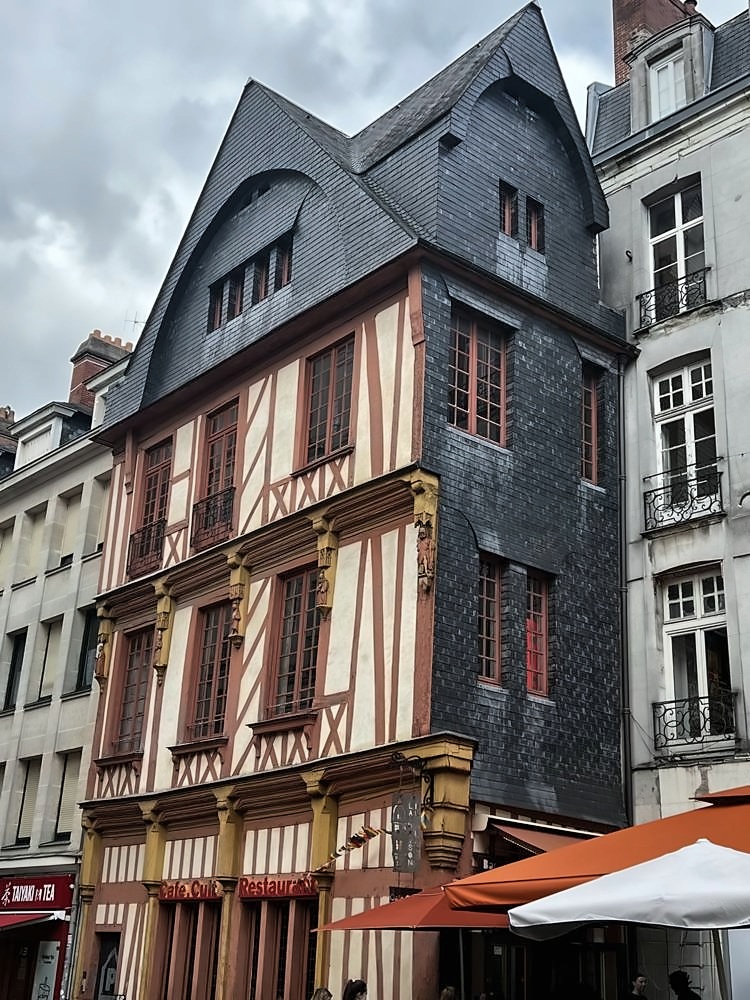 Nantes