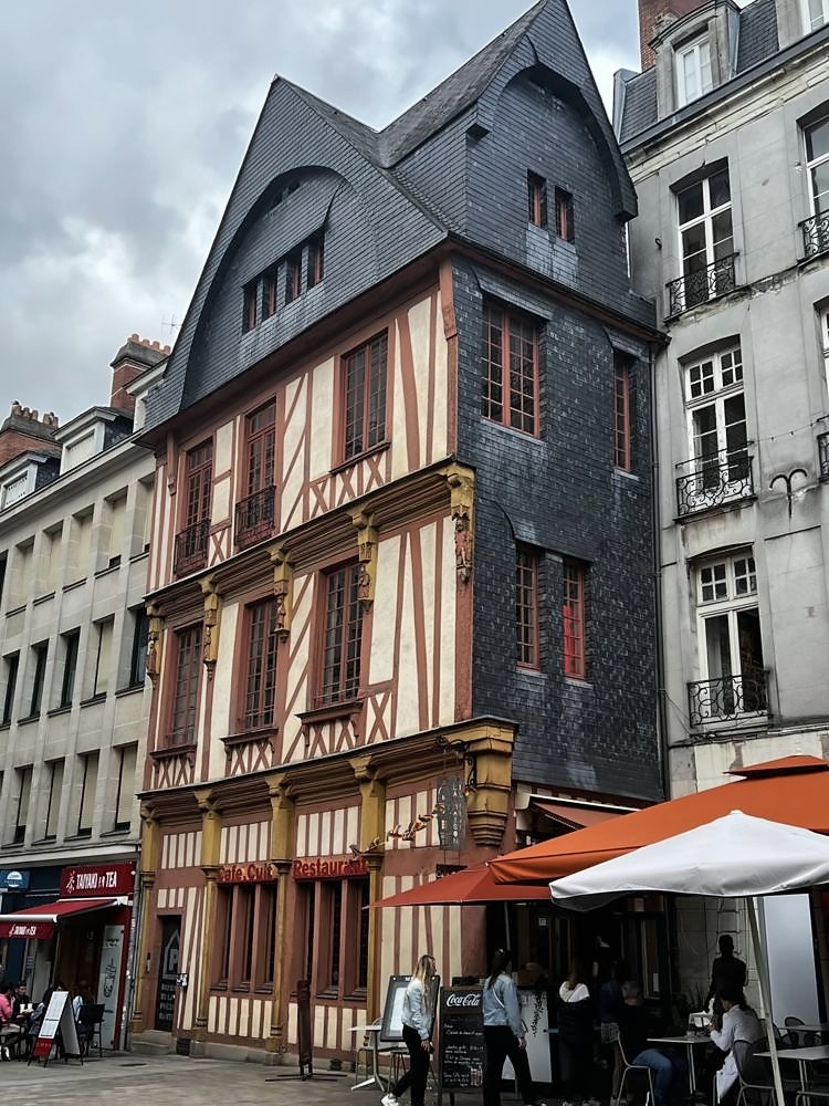 Nantes