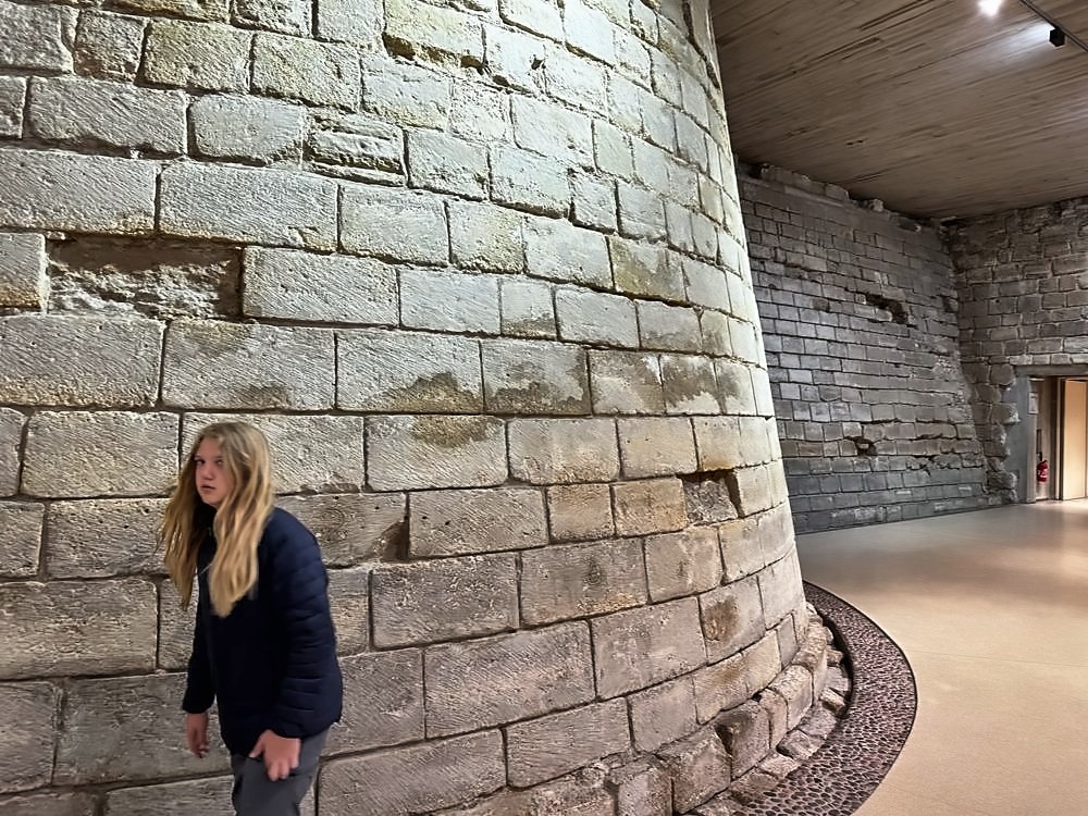 Louvre Museum