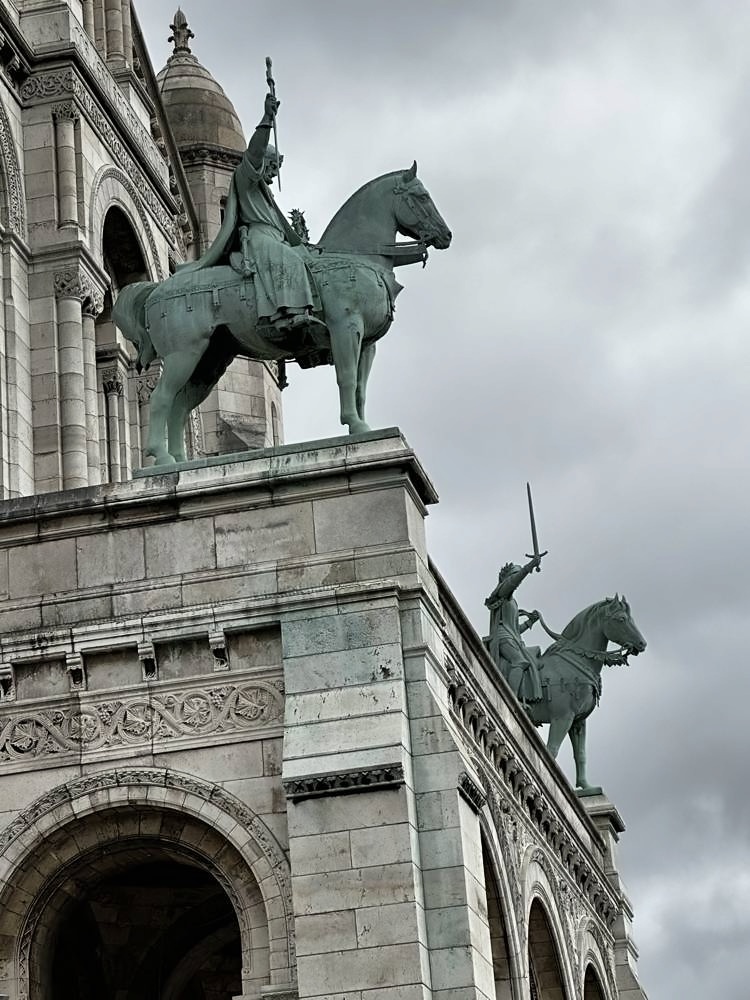 Sacré-Cœur & Montmartre