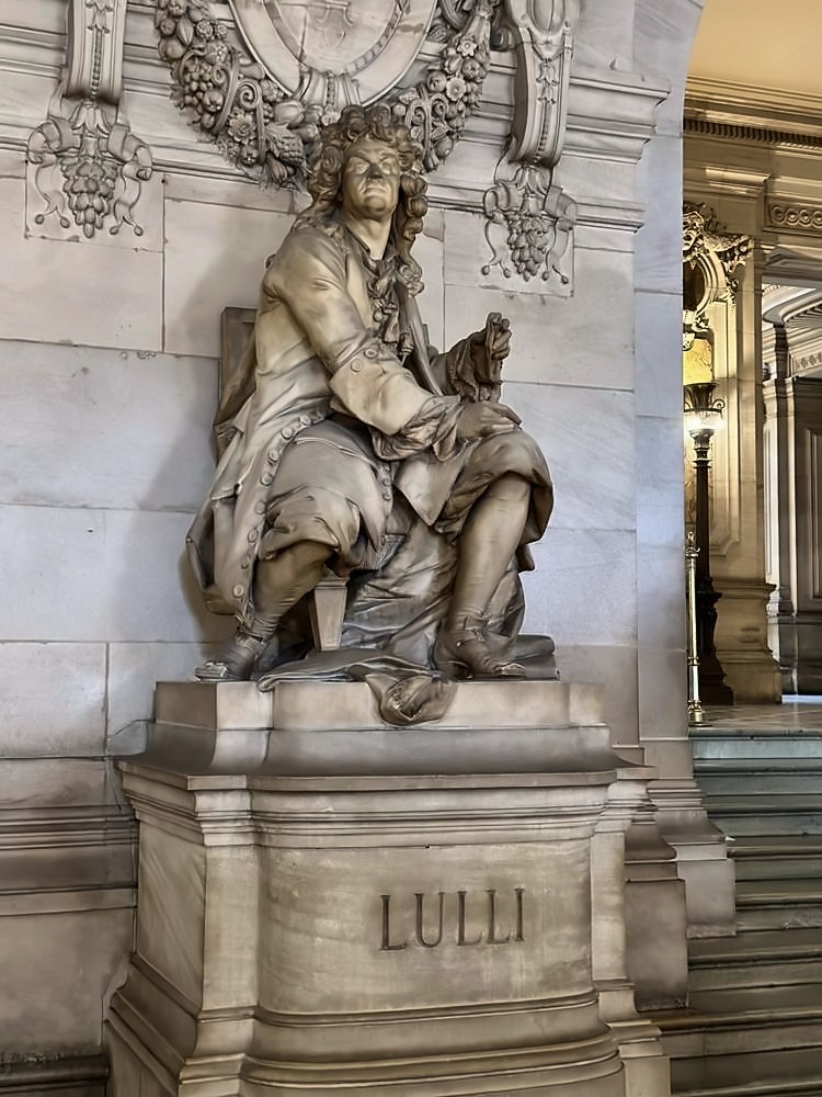 Louvre Museum