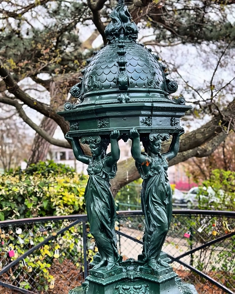 Sacré-Cœur & Montmartre