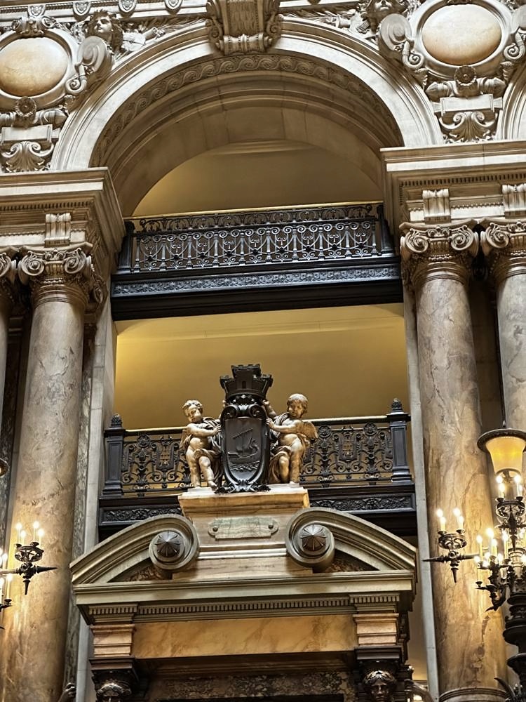 Louvre Museum
