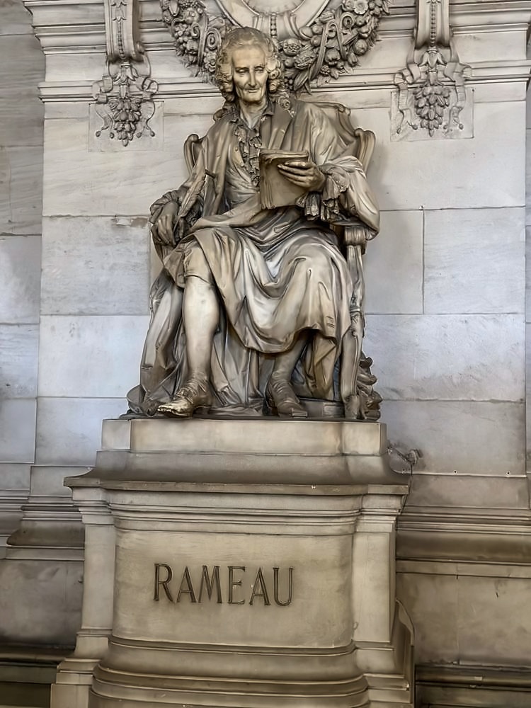 Louvre Museum
