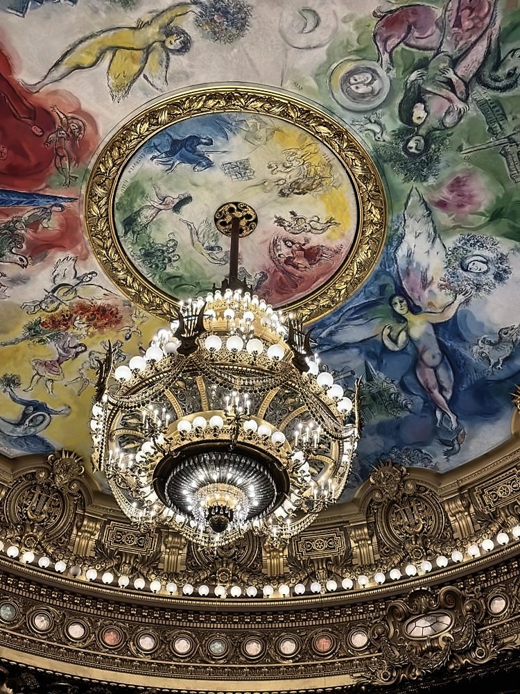 Louvre Museum