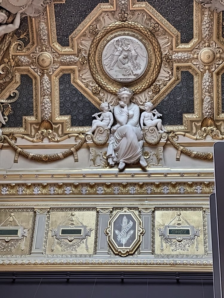 Louvre Museum