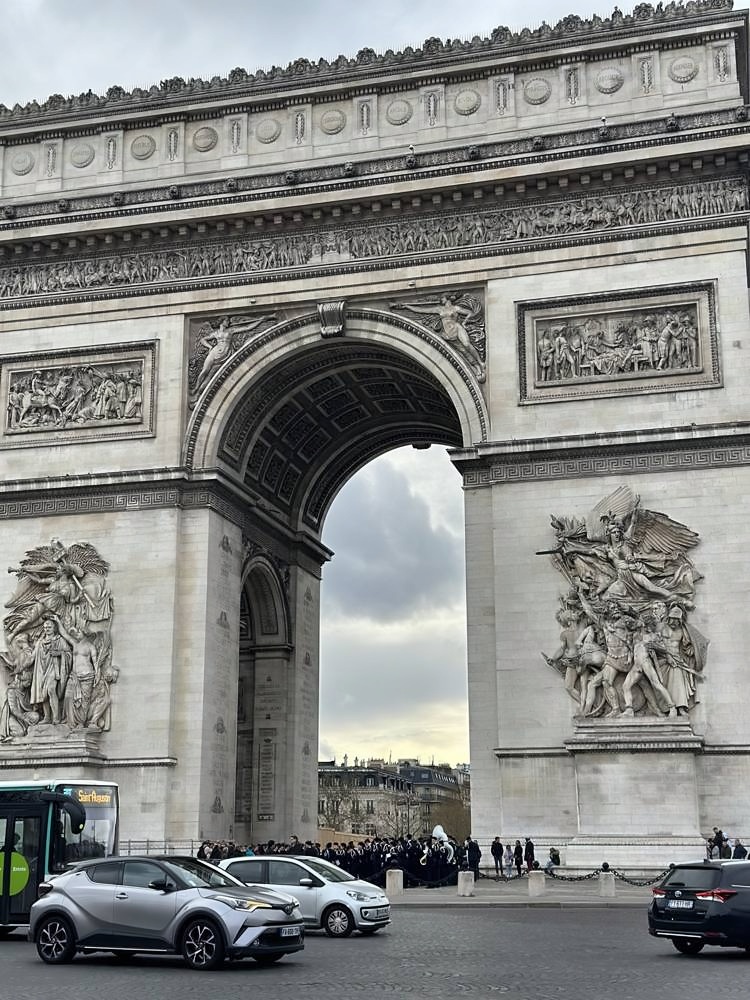 Arc de Triomphe