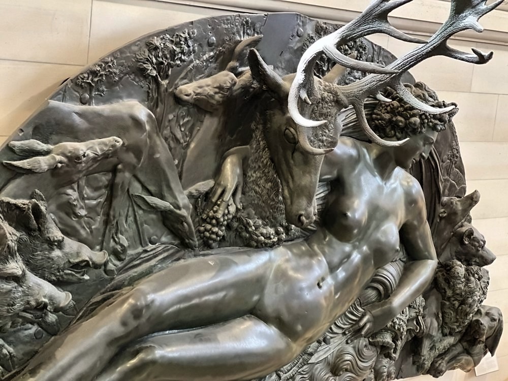 Louvre Museum