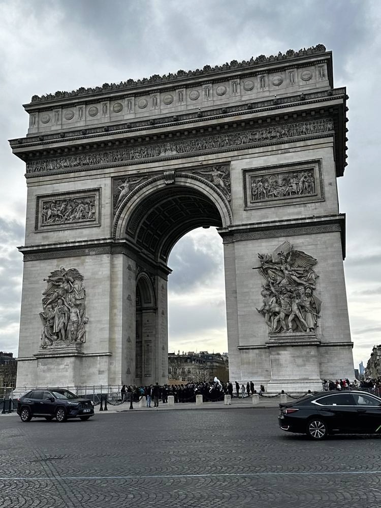 Arc de Triomphe