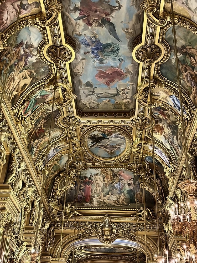 Louvre Museum