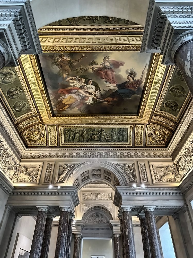 Louvre Museum