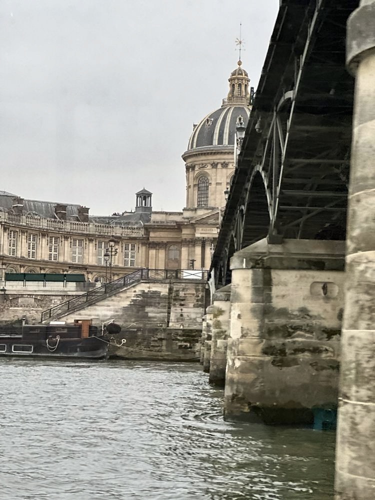Louvre Museum