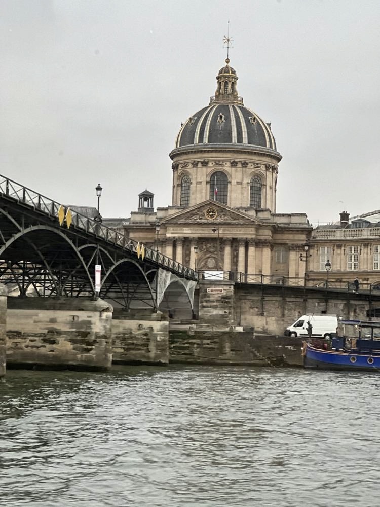 Louvre Museum