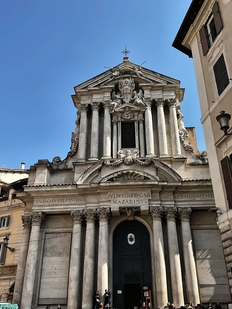 Trevi Fountain