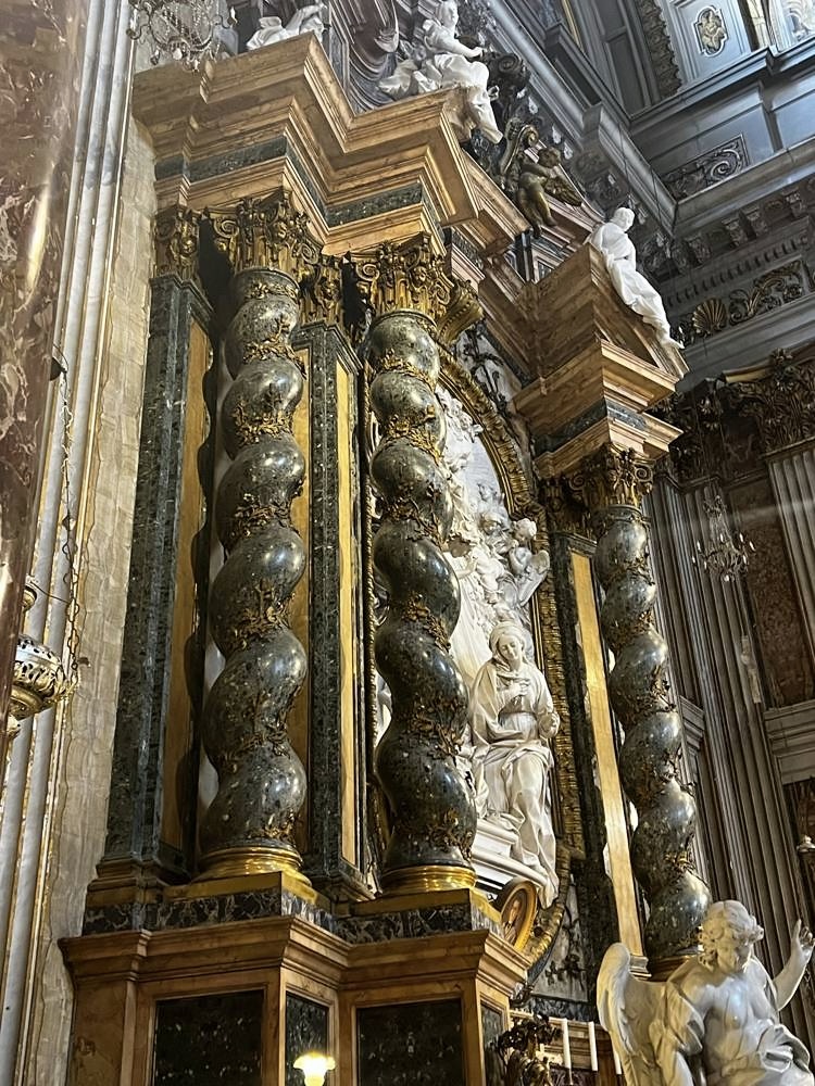 Trevi Fountain