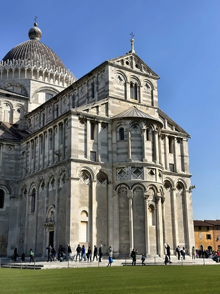 Leaning Tower of Pisa