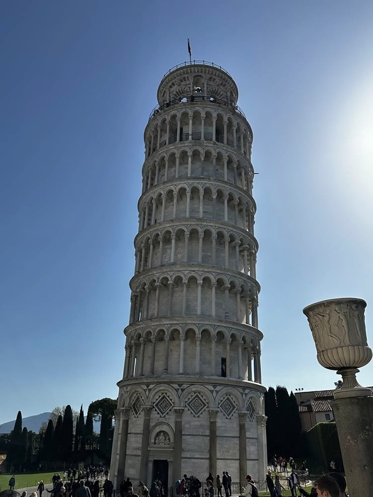Leaning Tower of Pisa