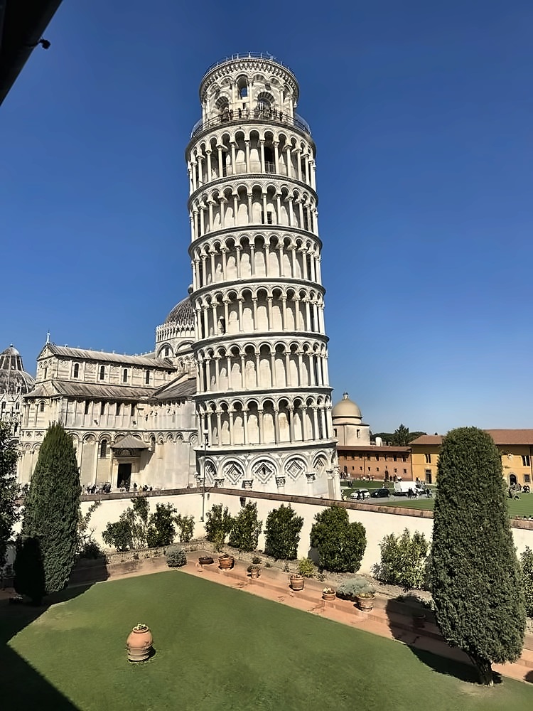 Leaning Tower of Pisa