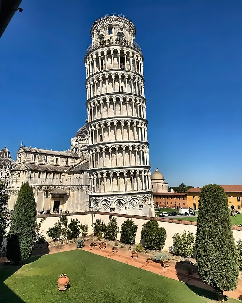 Leaning Tower of Pisa