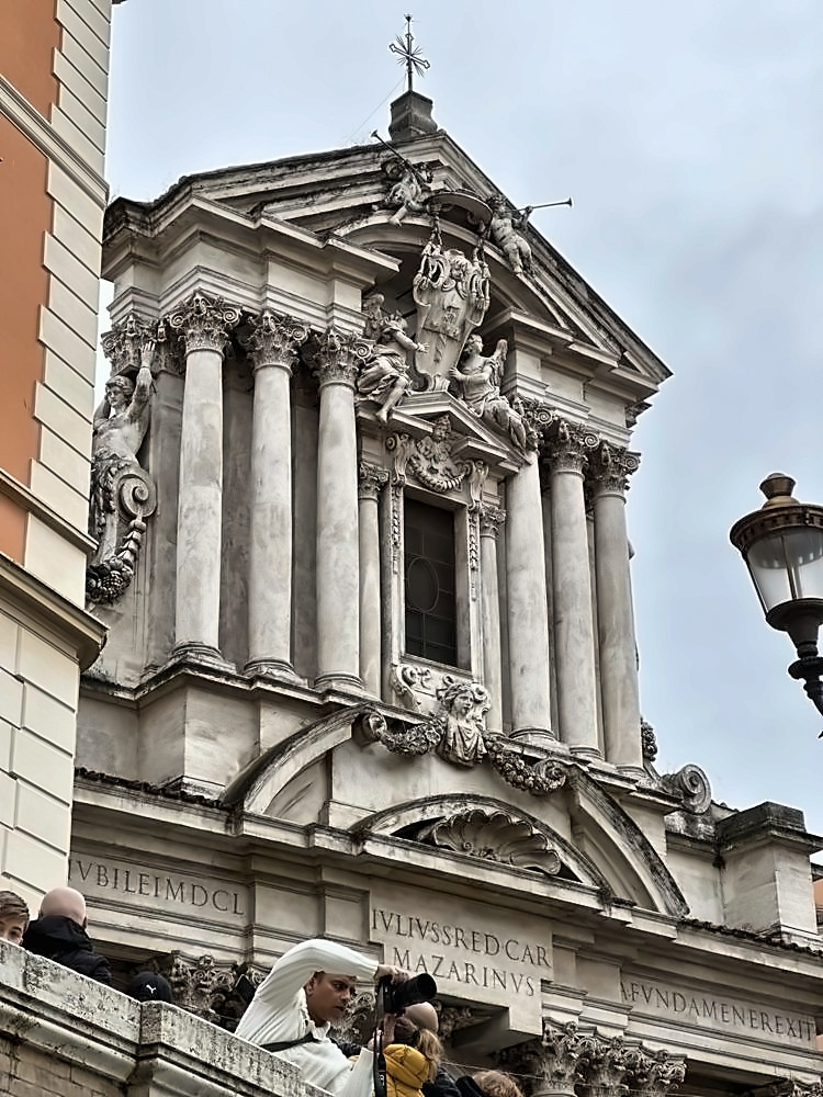 Trevi Fountain