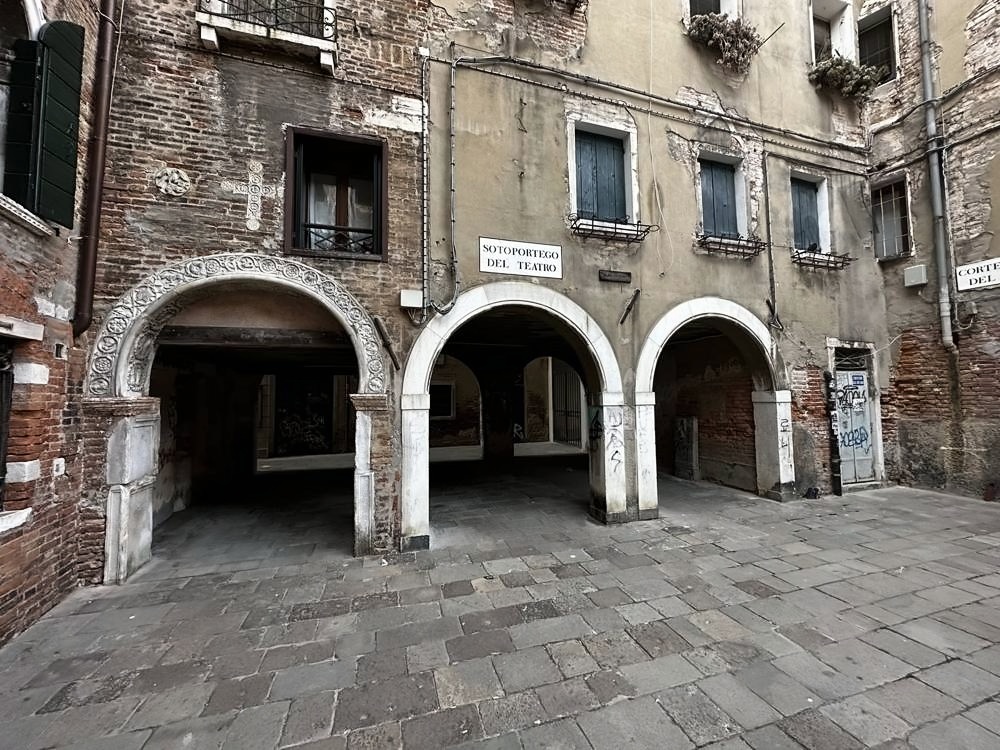 Rialto Bridge