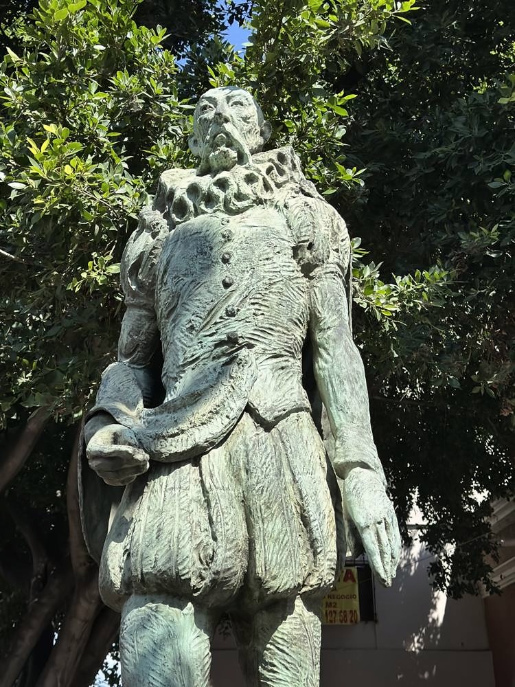 León