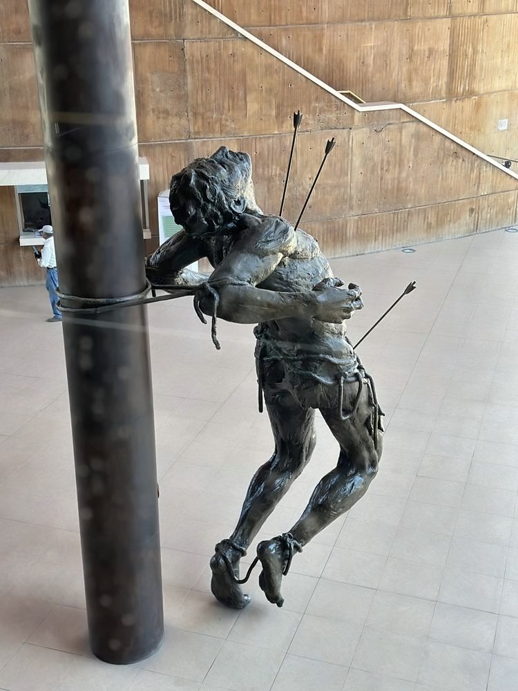 León