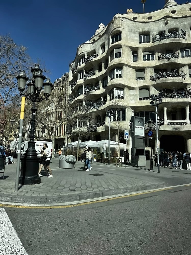 Casa Milà (La Pedrera)