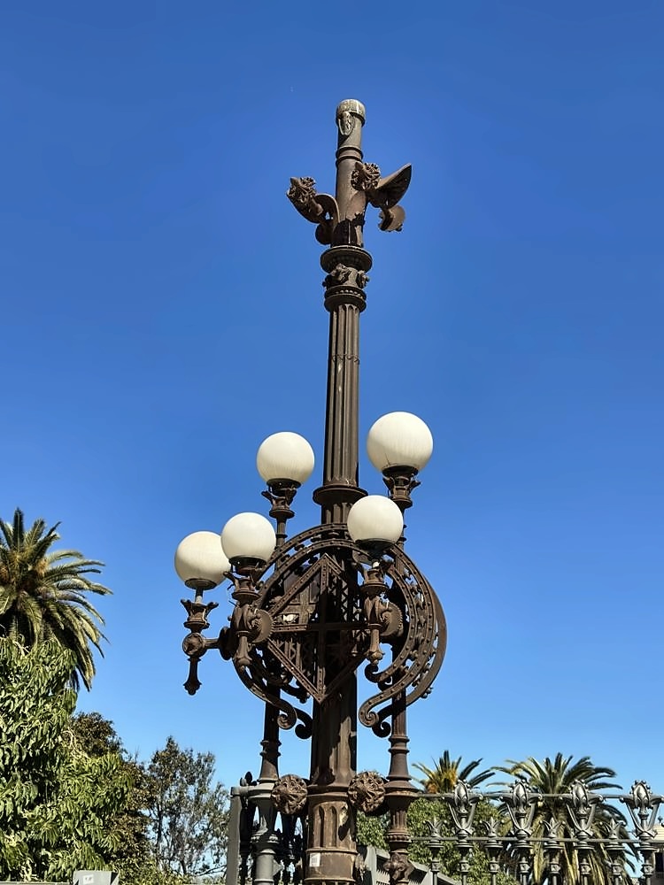 Gothic Quarter & Barcelona Cathedral