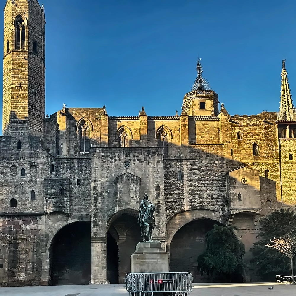 Gothic Quarter & Barcelona Cathedral