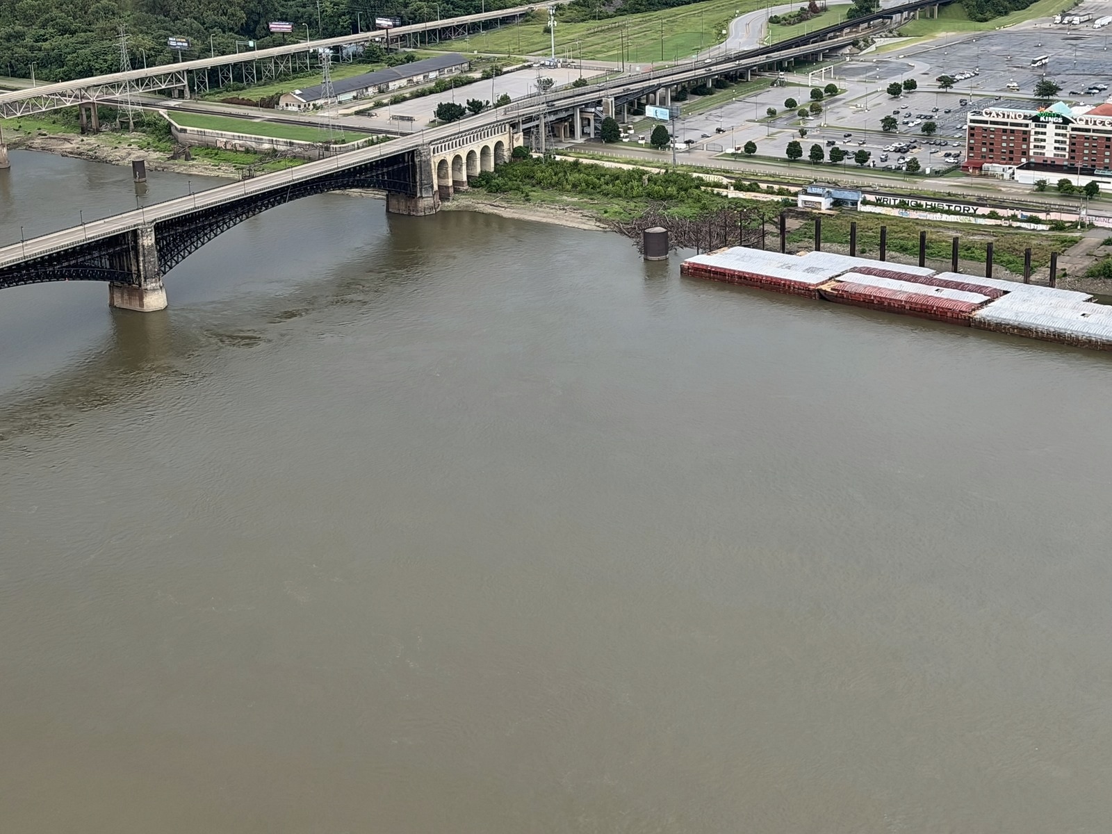 St. Louis 122