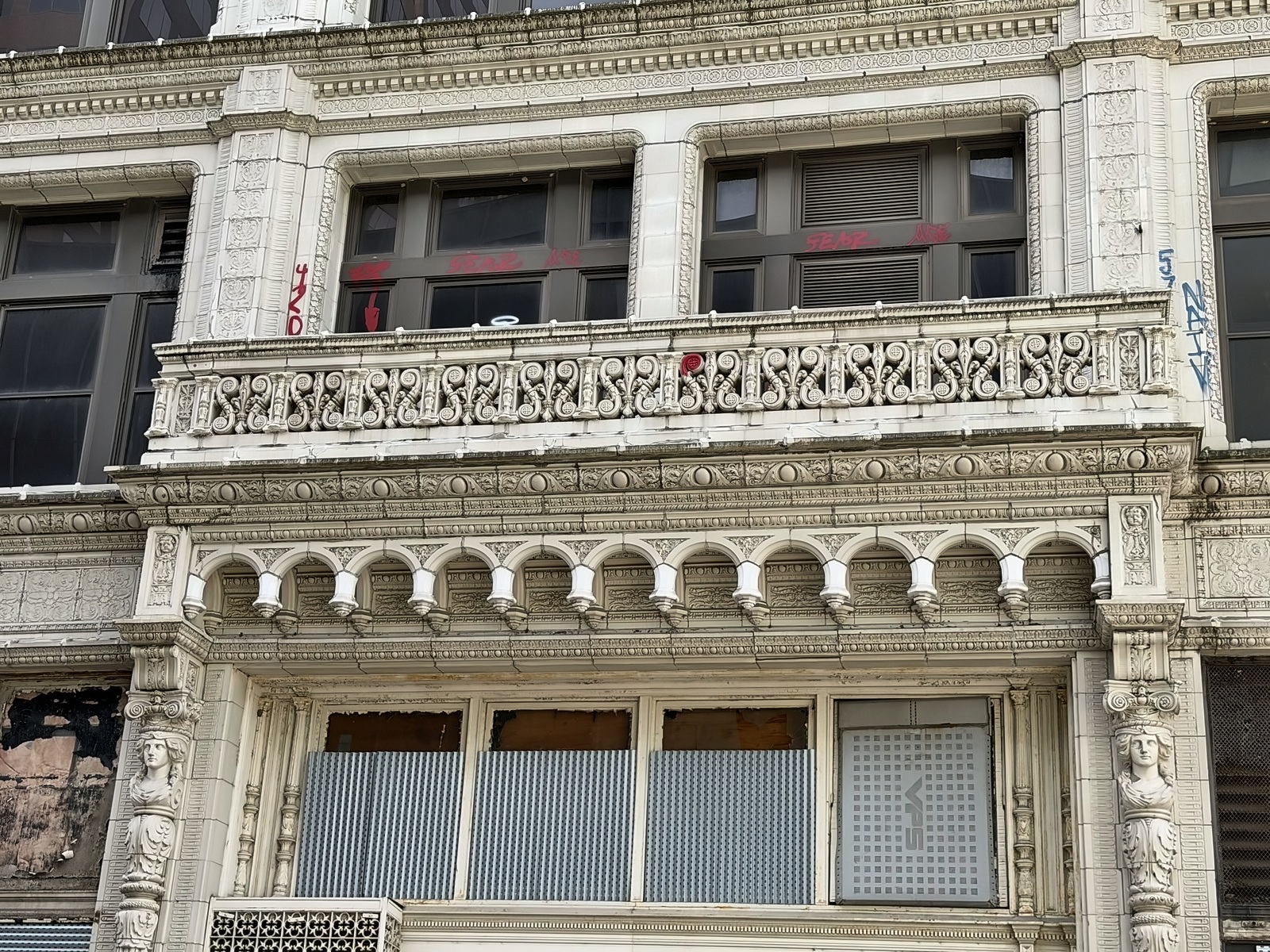 St. Louis 127