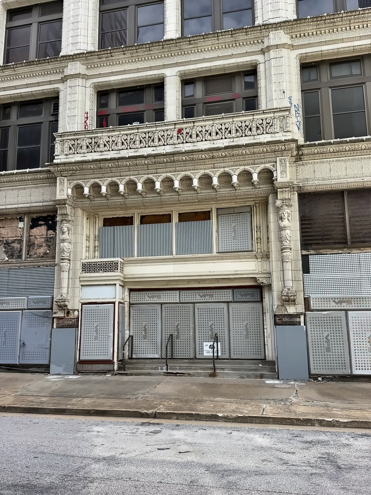 St. Louis 185