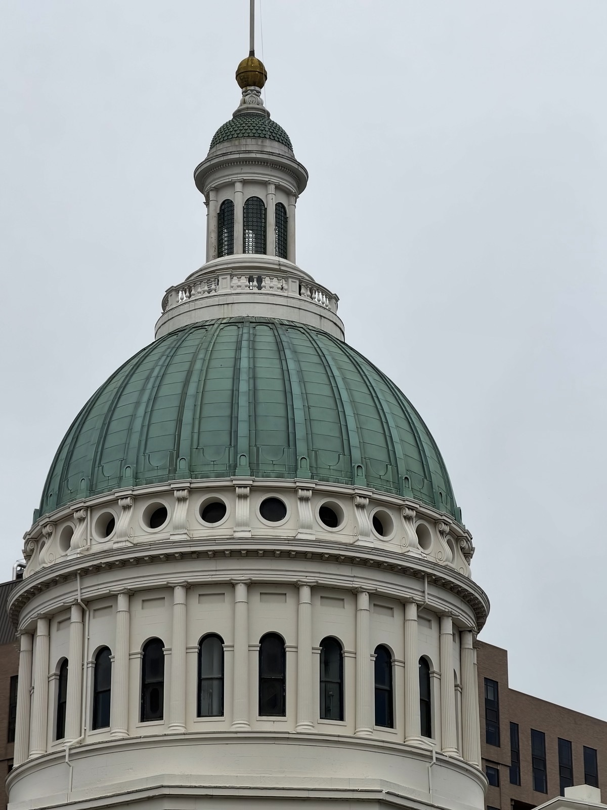 St. Louis 218