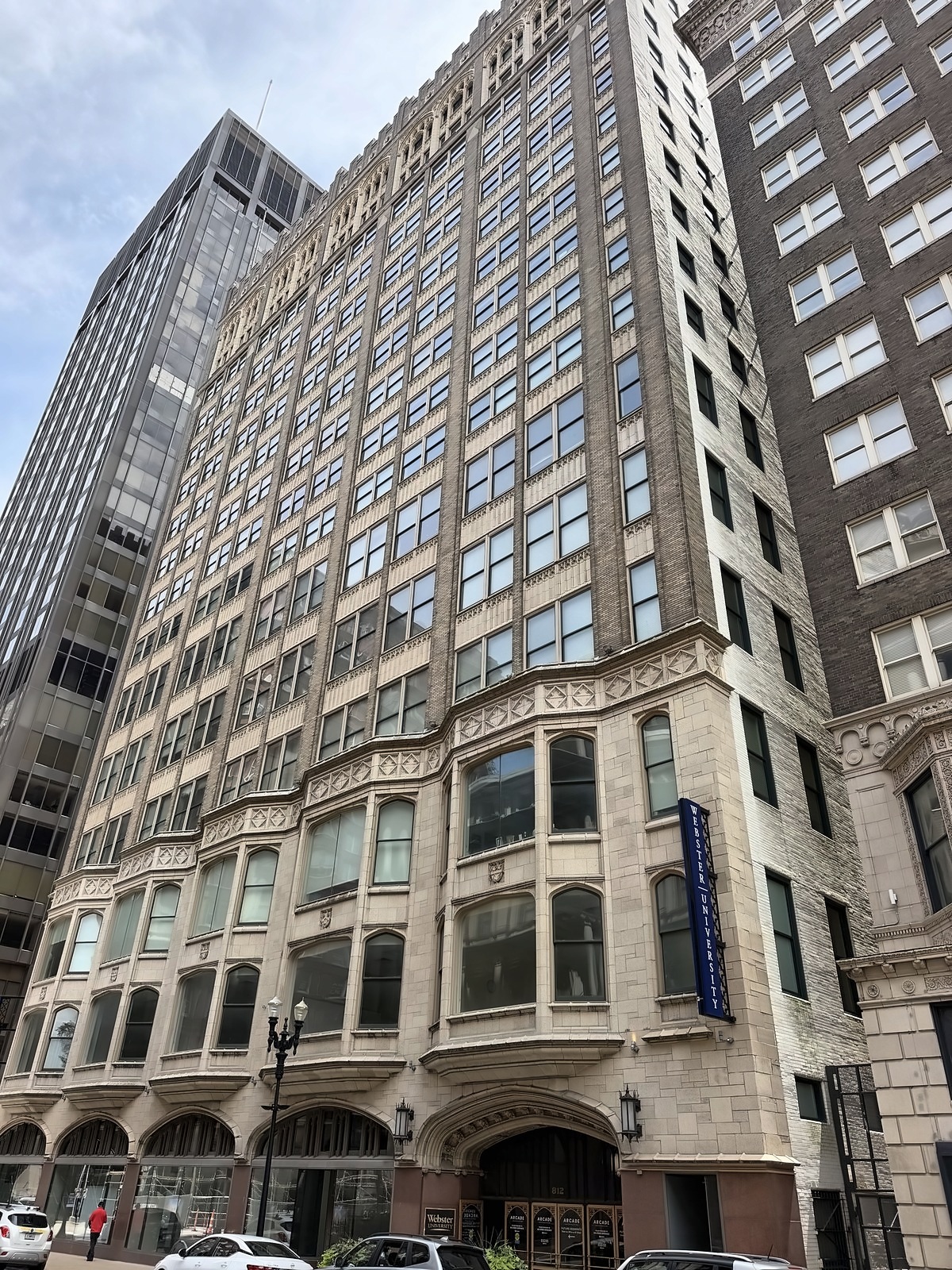 St. Louis 222