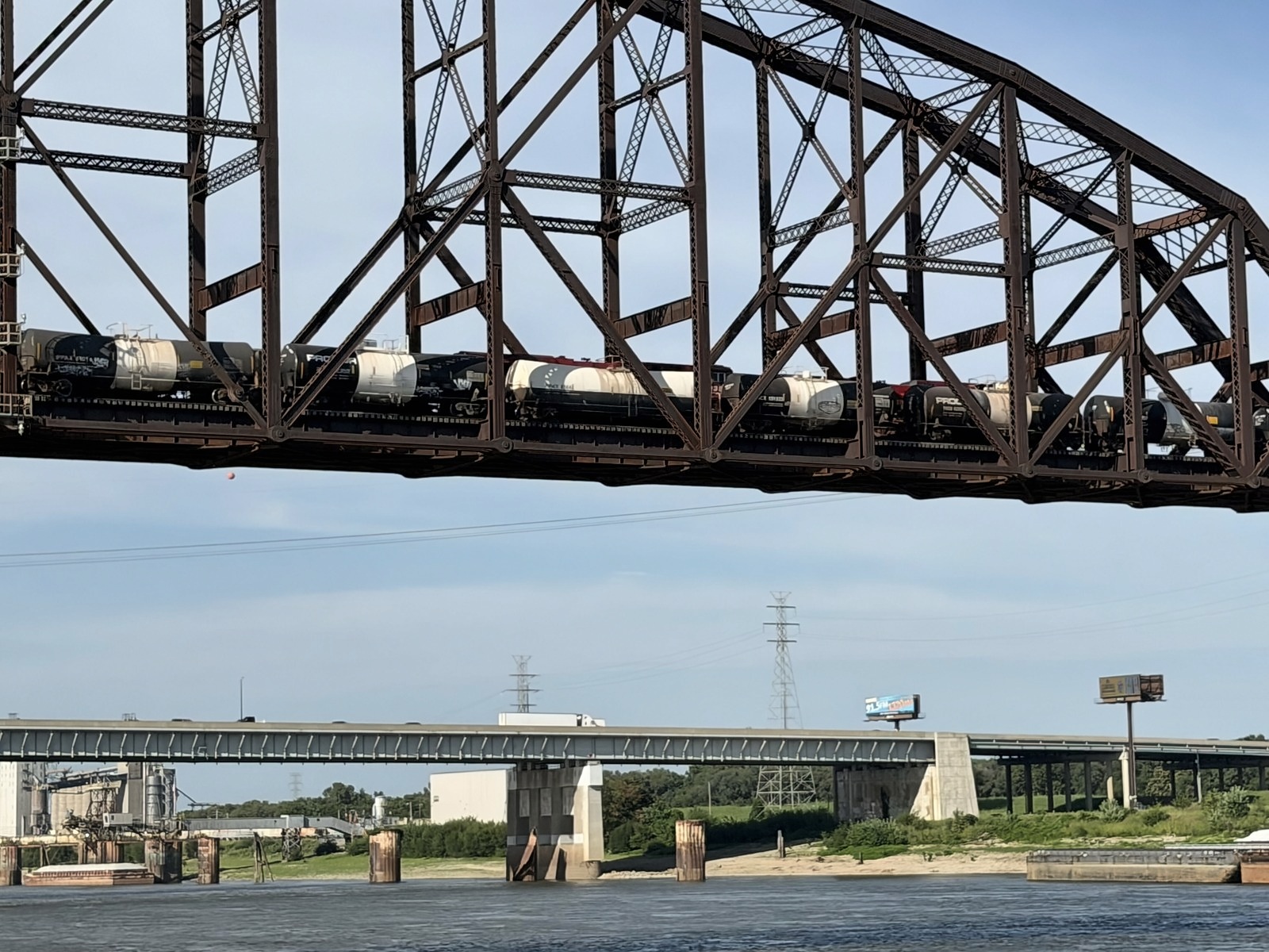 St. Louis 253